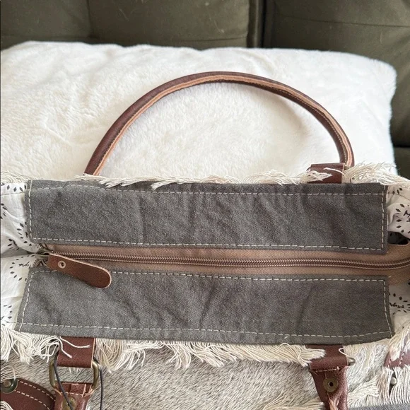 MYRA TOTE PURSE BRAND NEW WITH TAGS - Picture 5 of 7